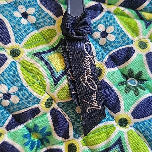 Vera Bradley Purse - Picture 3 of 6